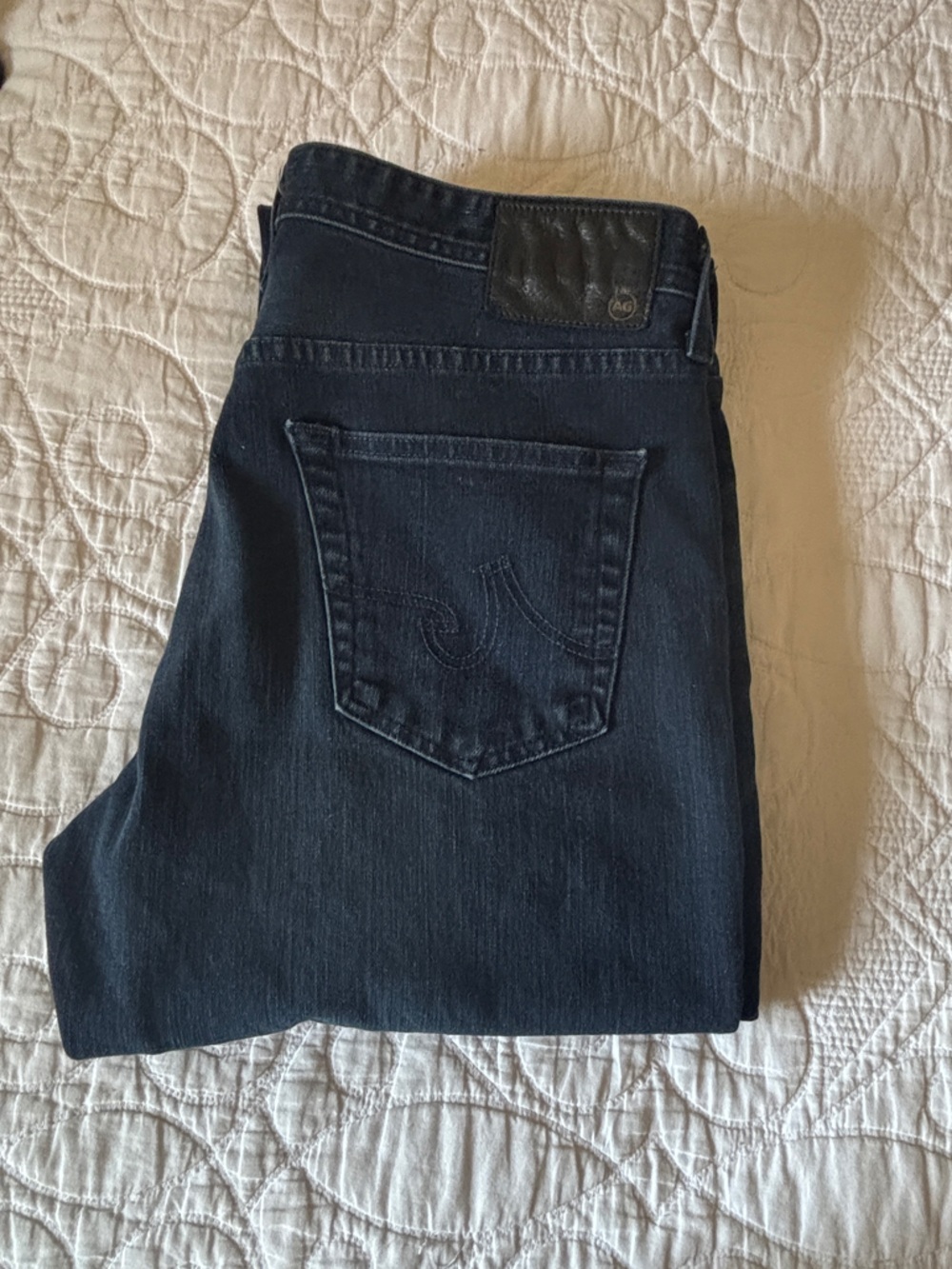 AG Adriano Goldschmied Men’s The Graduate, Tailored Leg Dark Wash Jeans, 32x34